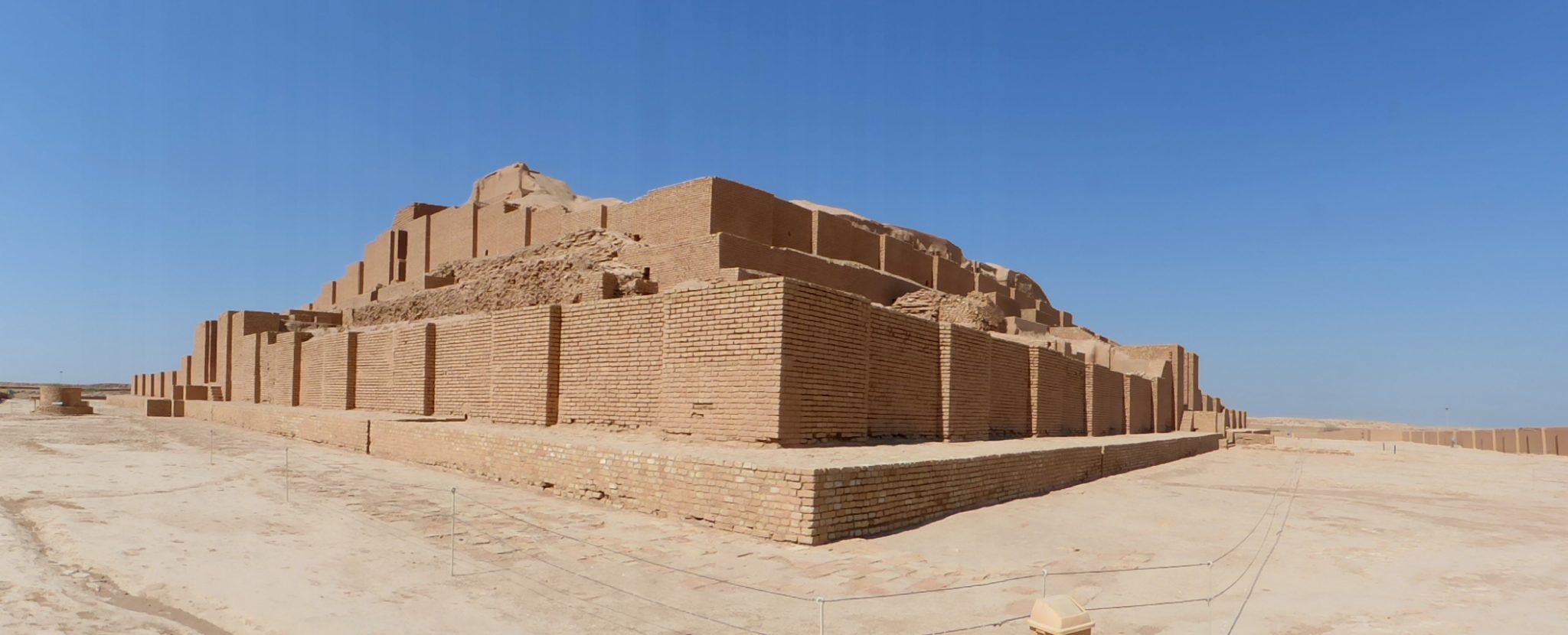 یکصد جاذبه دیدنی ایران (18) زیگورات چغازنبیل
