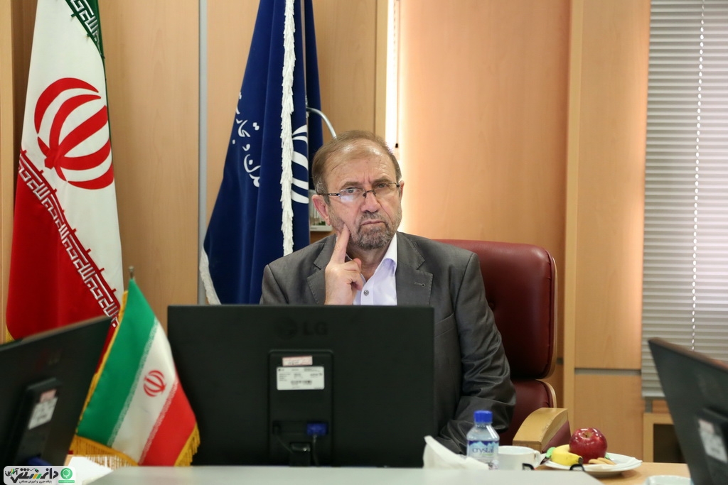 استفاده از فناوری اطلاعات از الزامات ادامه فعالیت کسب و کار های سنتی است