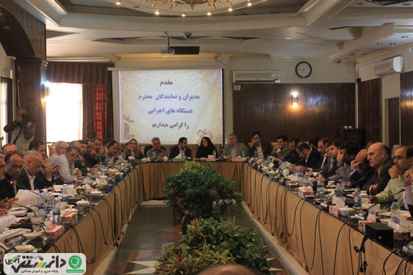 جلسه بررسی مسائل و مشکلات شهروندان منطقه ۵ تهران برگزار شد
