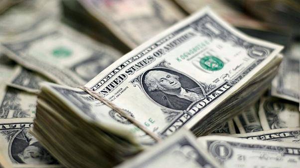 دلار وارد کانال ۱۰ هزار تومانی میشود؟