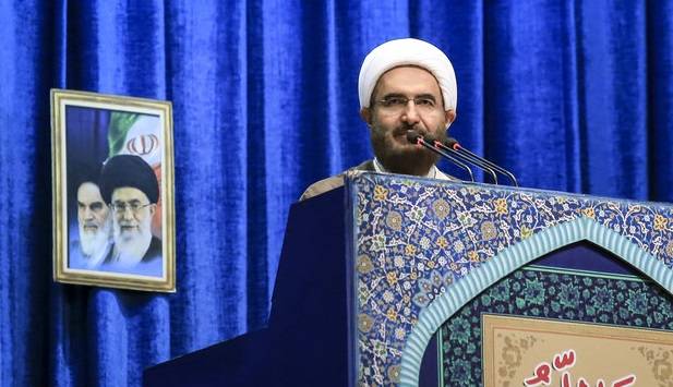 مکتب امام حسین (ع) سیمای مؤمن، مجاهد و برگزیده در پیشگاه خداوند را میتوانید مشاهده کنید
