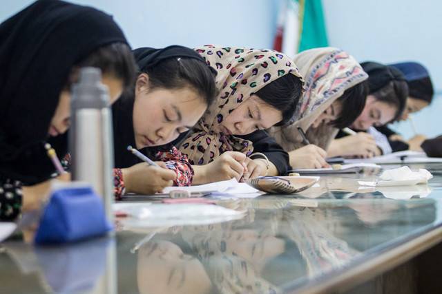 فعالیت ۲۰۰ کرسی زبان و ادبیات فارسی در دانشگاه های دنیا