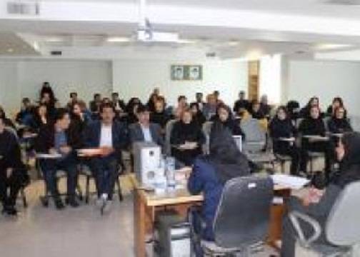 دوره آموزشی بیمههای زندگی بیمه سرمد در اصفهان