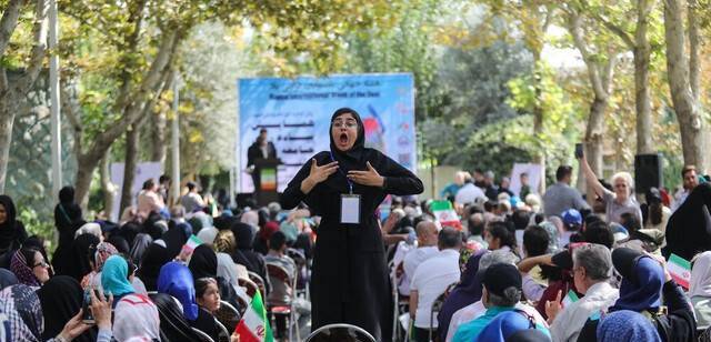 پیشنهاد حضور افراد مسلط به زبان اشاره در سازمان ها