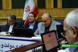 کسی حق ندارد واحد صنعتی را تعطیل کند