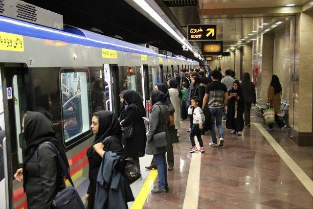 بوی فاضلاب در ایستگاههای مترو