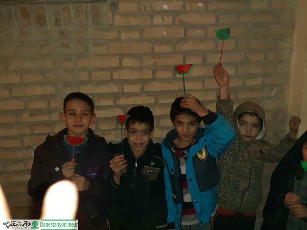 توزیع غذا توسط موسسه پایان کارتن خواب/گزارش تصویری