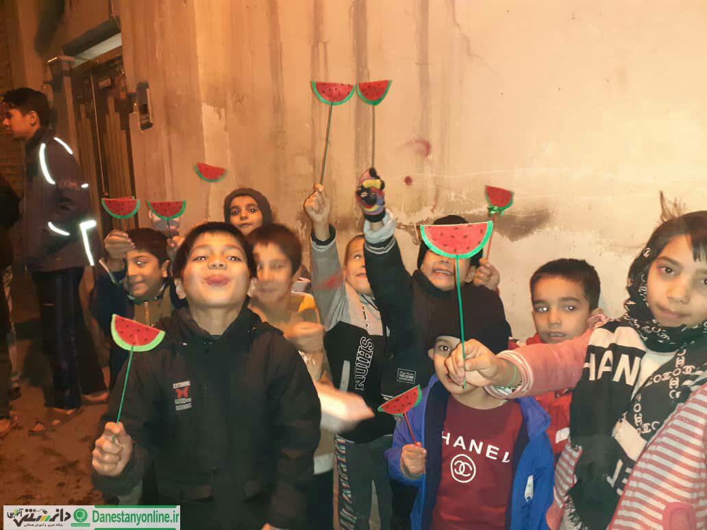 توزیع غذا توسط موسسه پایان کارتن خواب/گزارش تصویری