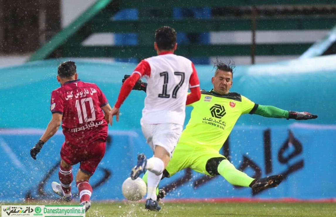بازگشت پرسپولیس به لیگ برتر با توقف مقابل نساجی