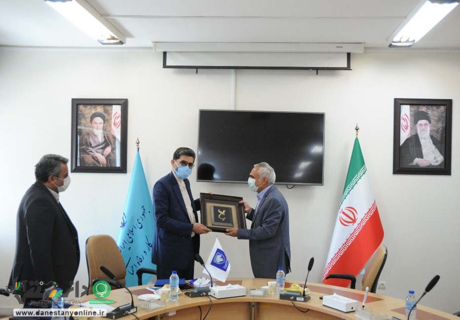 تقدیر وزیر تعاون، کار و رفاه اجتماعی از مدیرعامل گروه صنعتی ایران خودرو