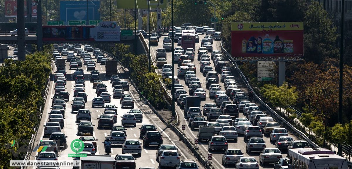 ترافیک سنگین در اکثر معابر شهر تهران