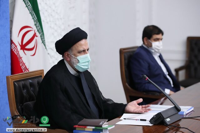 رئیسی: اقدامات فوری و سازمان یافته برای کنترل بازار ارز و نرخ تورم انجام شود