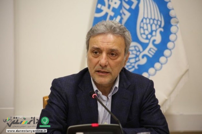 «محمود نیلی احمد آبادی»