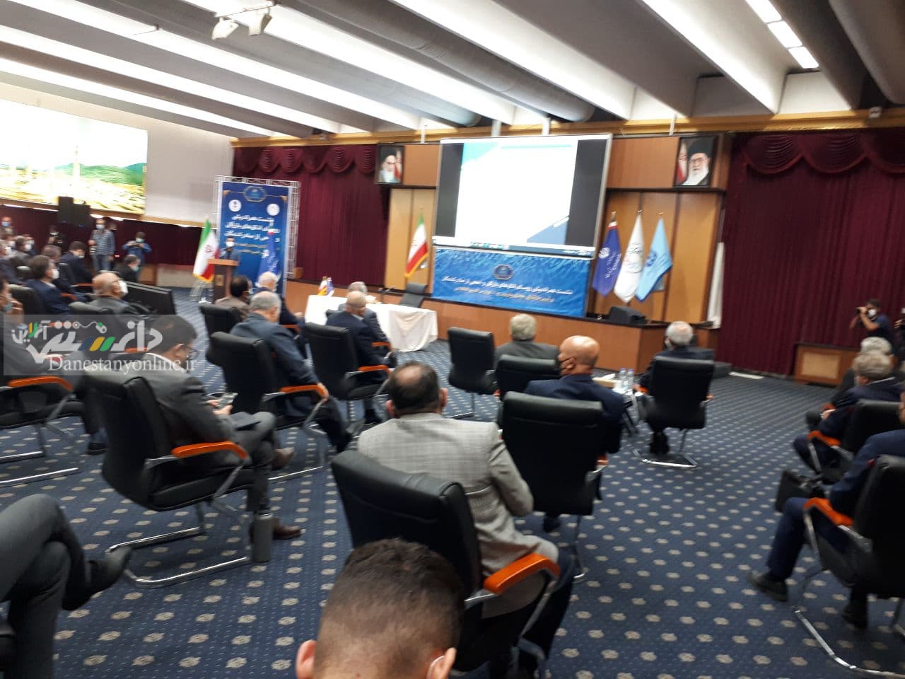 آغاز نشست هم اندیشی روسای اتاقهای بازرگانی و صادرکنندگان با وزیر صمت