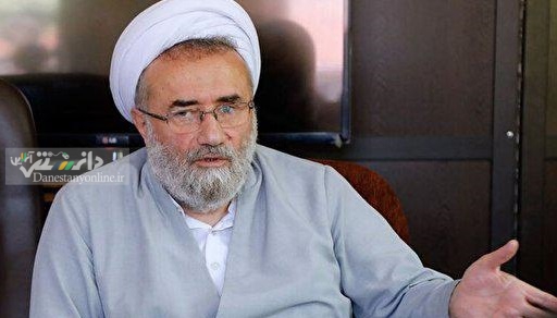 آقایان ائمه جمعه! دین را خرج جناح ها و حکمرانان نکنید