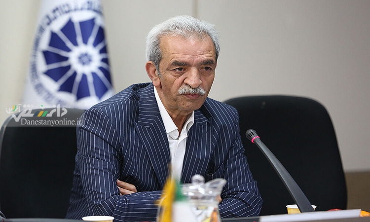 انتقاد از رقابت ناعادلانه بخش دولتی با بخش خصوصی در فرآیند واگذاریها