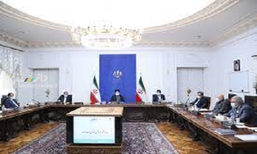 رئیسی: مسیر تامین بودجه بدون استقراض از بانک مرکزی تداوم یابد