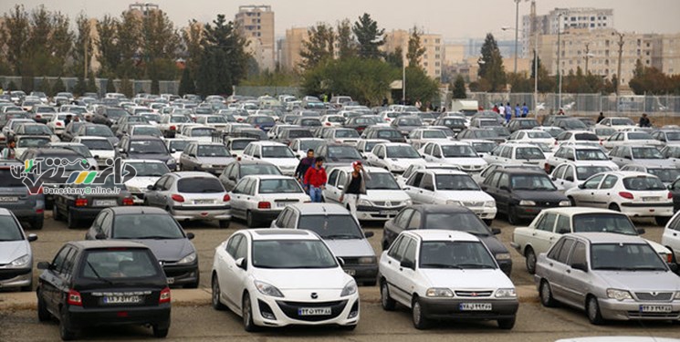 اختلاف ۹۰ درصدی قیمت خودرو در بازار نسبت به کارخانه