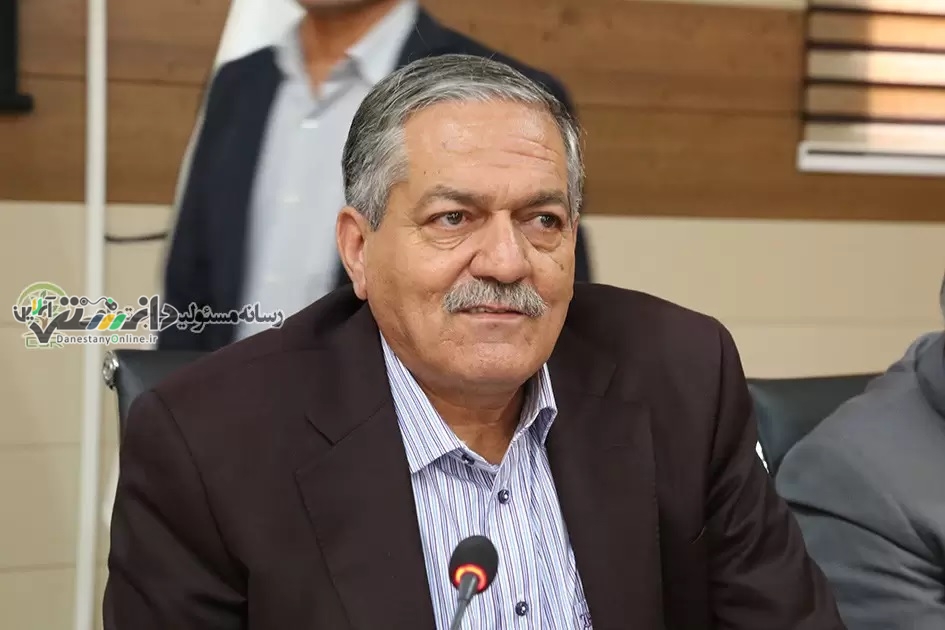 جزئیات جدید از جلسه ای که همه حضار تندیس مسئولیت اجتماعی گرفتند