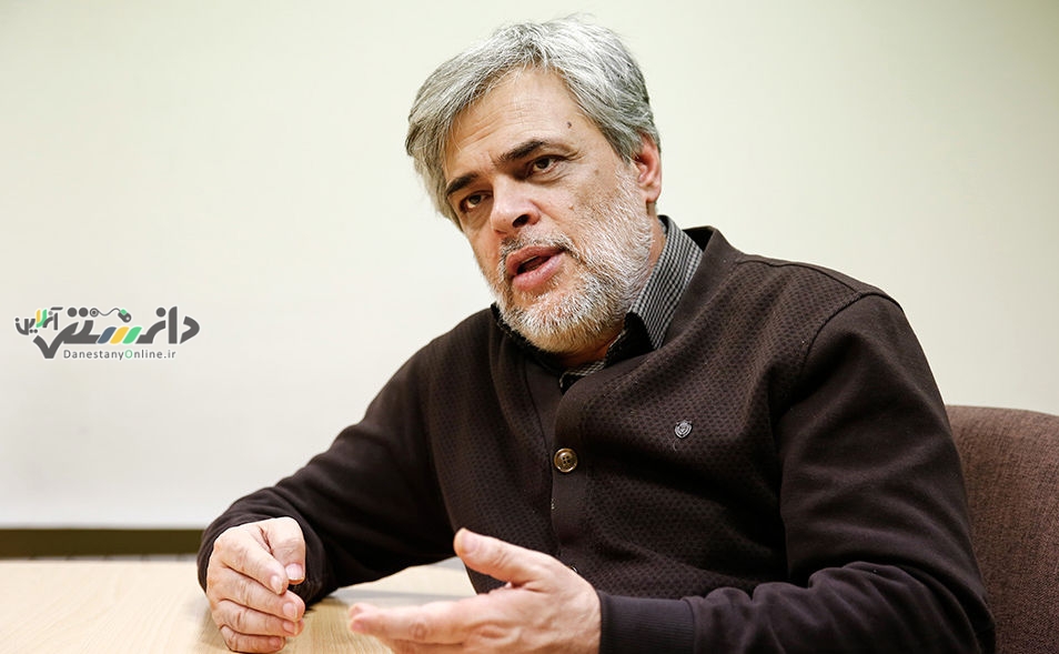 این دولت در حال کشرفتن اقدامات دولتهای قبل است
