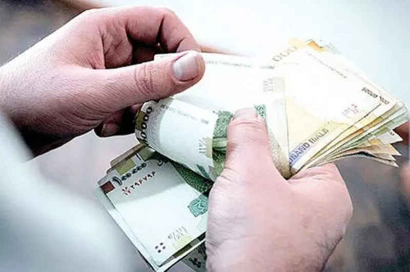 حقوق و عیدی کارمندان تغییر میکند؟