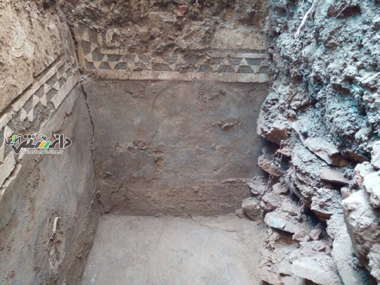 کشف بنای 230ساله در د کاخ گلستان