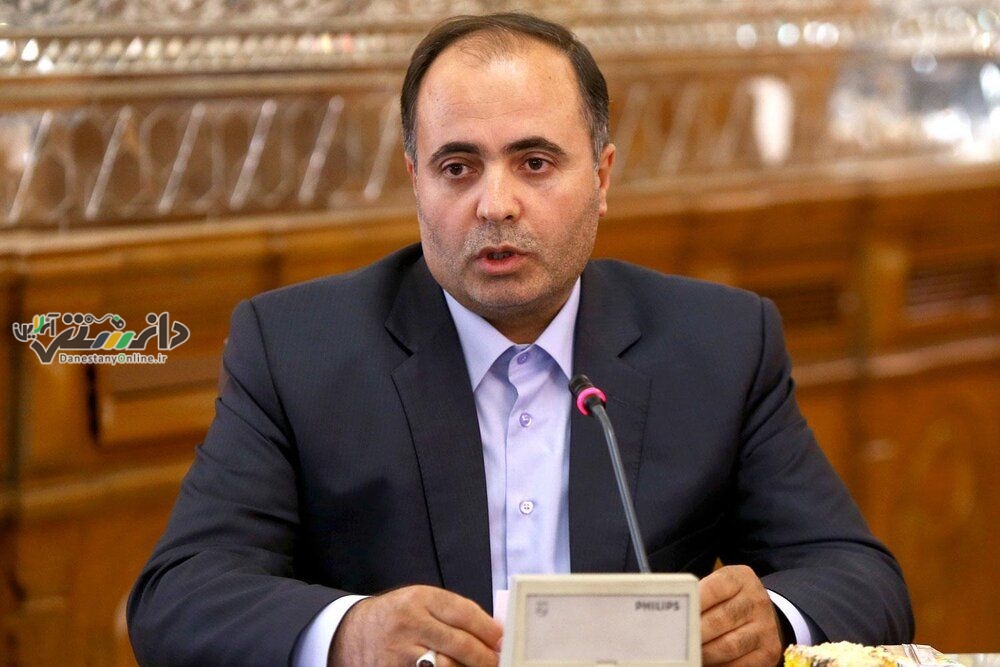 لایحه ای برای سرک کشیدن در زندگی مردم