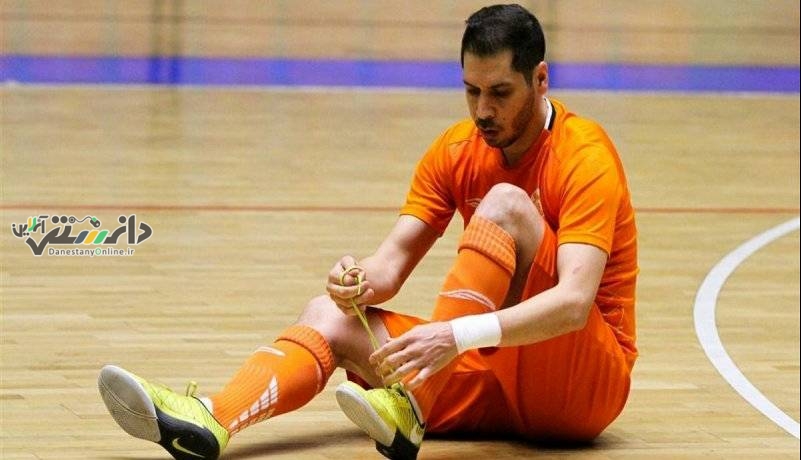 آقای گل چهار ماه محروم شد!