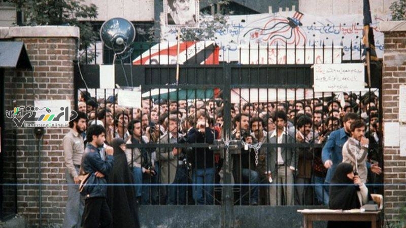 جمعی از اصلاحطلبان در جریان تسخیر سفارت آمریکا
