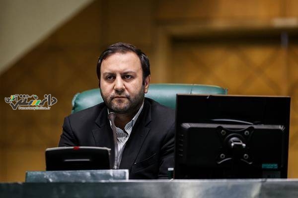 پیرهادی درباره املاک نجومی دوران شهرداری قالیباف توضیح داد