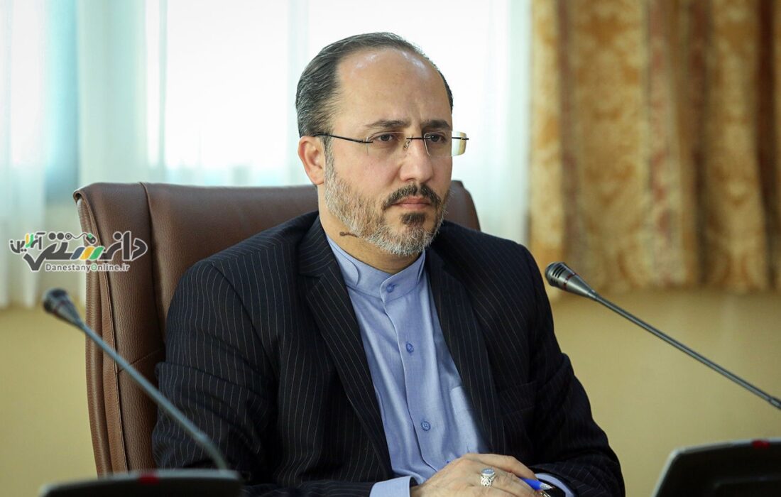 برکناری وزیر اقتصاد تکذیب شد