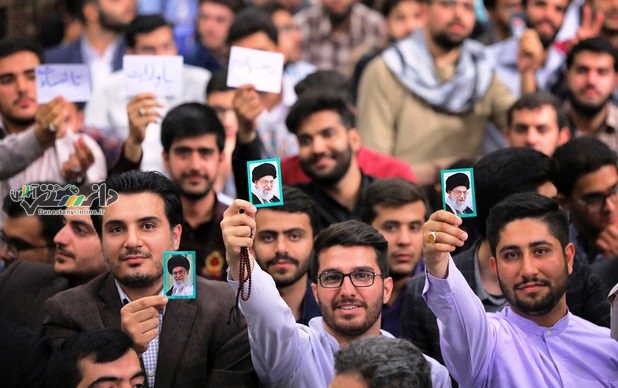 دیدار دانشجویان با رهبر انقلاب