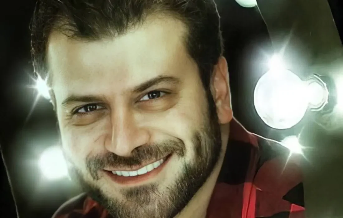 عکس | بازیگر سریال «بچه مهندس» در فرودگاه!