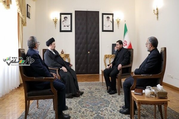 حضور حجتالاسلام والمسلمین سید حسن خمینی در دفتر سرپرست ریاست جمهوری