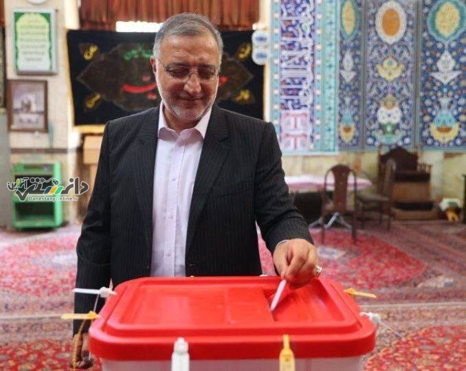 زاکانی به جلیلی رای داد!