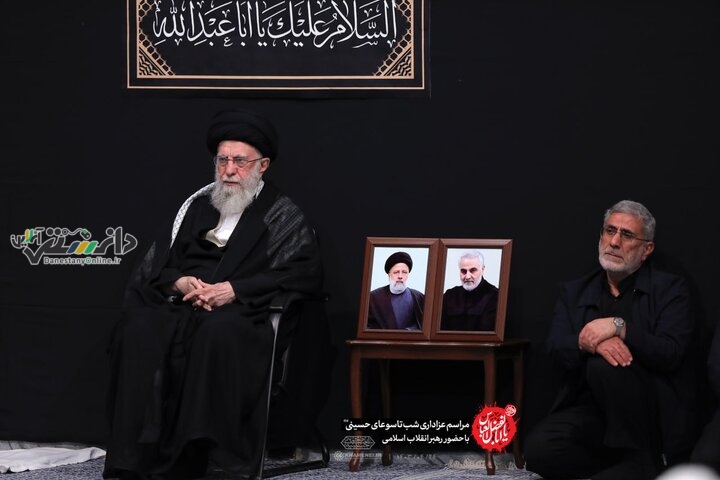 مراسم عزاداری شب تاسوعا با حضور رهبر انقلاب در حال برگزاری است