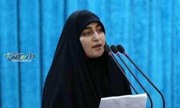 تصویری از دختر سردار سلیمانی در بیت رهبری