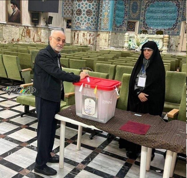 علی اکبر صالحی رای داد