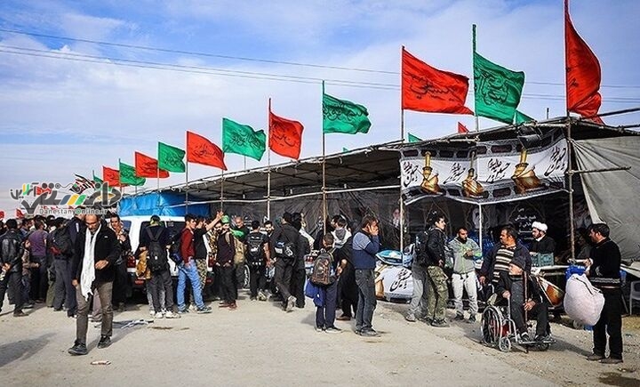 پذیرایی اززائران اربعین حسینی در کربلای معلی درموکب شهدای مدافع حرم هرمزگان