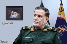 تشییع حماسی شهید نیلفروشان با حضور مردم، سرداران و سران نظام
