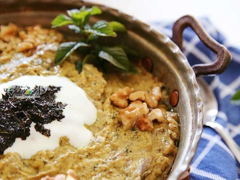 یک ترفند ساده برای خوشمزه تر شدن کشک بادمجان