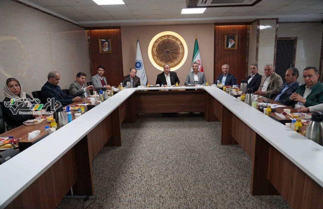 تاکید نائب رئیس اتاق بازرگانی و رئیس انجمن صنایع همگن نساجی بر راهاندازی شهرک نساجی در البرز