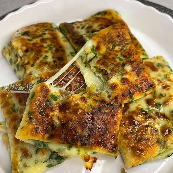 طرز تهیه کرپ پیتزایی برای عصرانهای خوشمزه و متفاوت