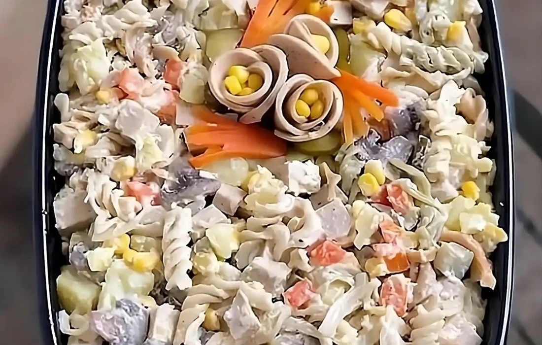 طرز تهیه سالاد ماکارونی خوشمزه و مجلسی به روش رستورانی