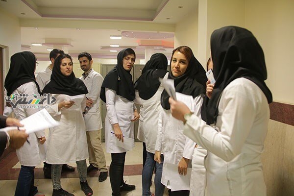 نتایج سهمیههای پذیرش در رشتههای علوم پزشکی در دست بررسی که به زودی اعلام میشود