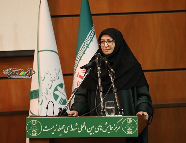 زنان ما قادر به حل چالشهای محیط زیستی در سطح خانواده و بعد در سطح جامعه هستند