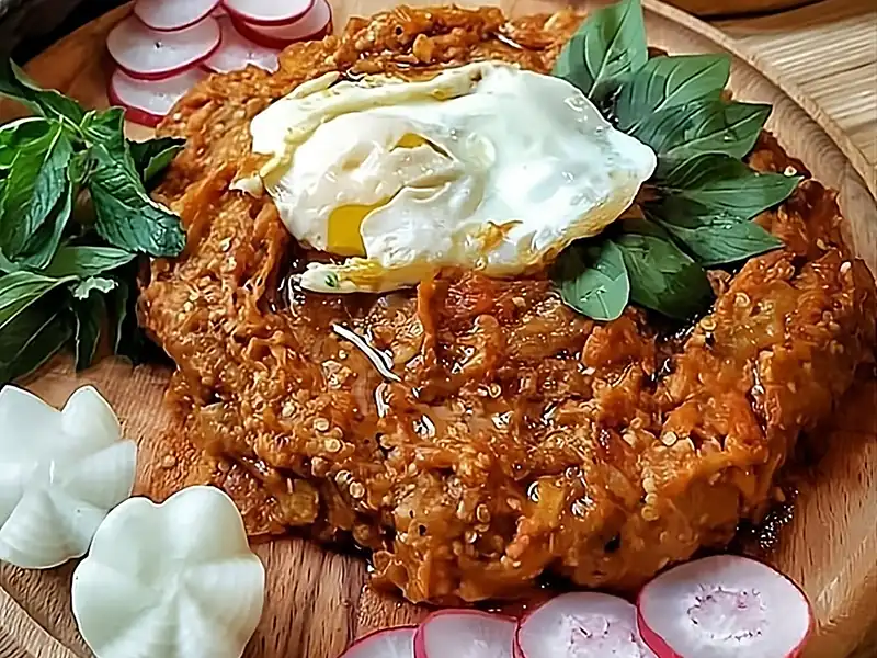 دانستنی آشپزی/طرز تهیه میرزا قاسمی با بادمجان کبابی و طعم دودی