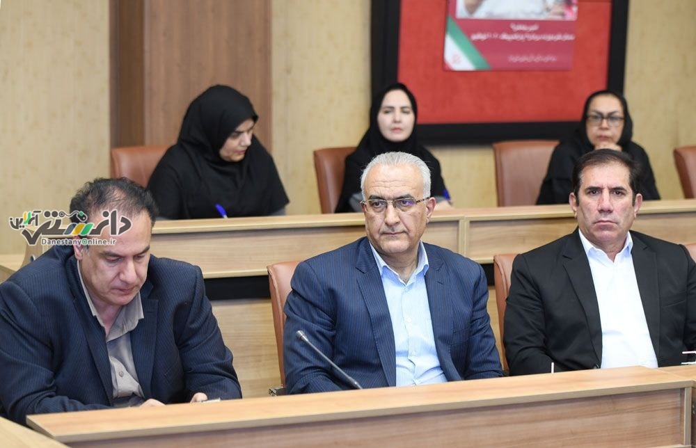 نخستین نشست هیاتهای ورزشی رییس هیات موتورسواری و اتومبیلرانی استان البرز در سال ۱۴۰۴