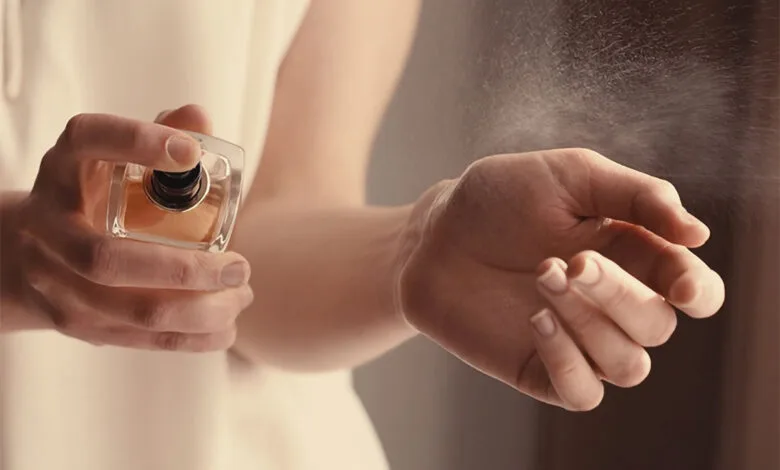 دانستنی مد/چه عطرهایی ماندگاری بالاتری دارند؟