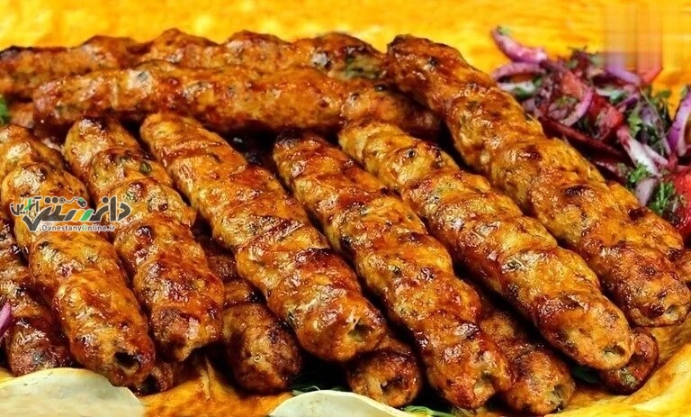 طرز تهیه کباب کوبیده خوشمزه با بوقلمون